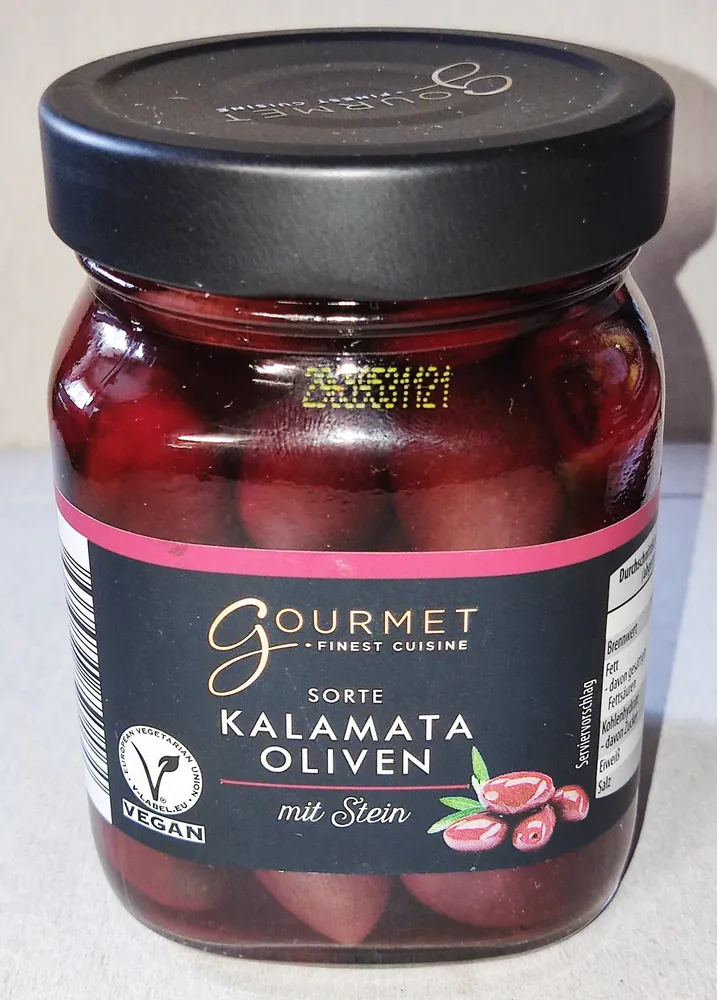 Kalamataoliven mit Stein