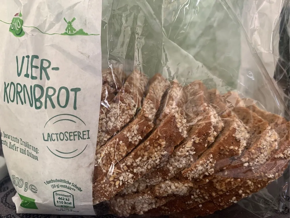 Vier-kornbrot
