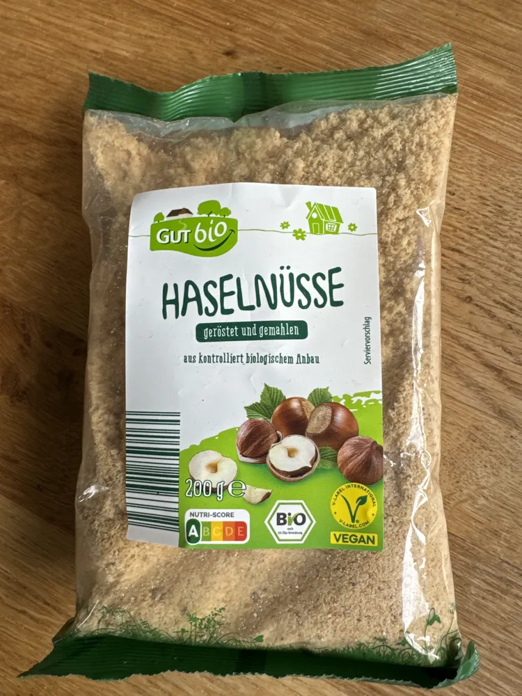 Bio-Haselnüsse