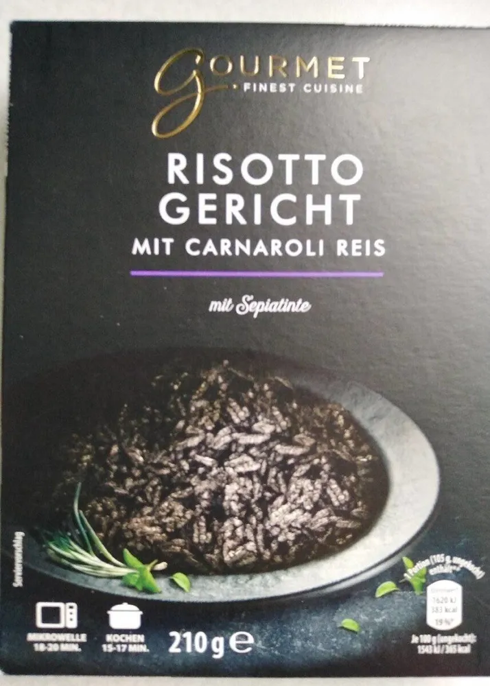 Risotto Gericht mit carnaroli reis mit sepiatinte
