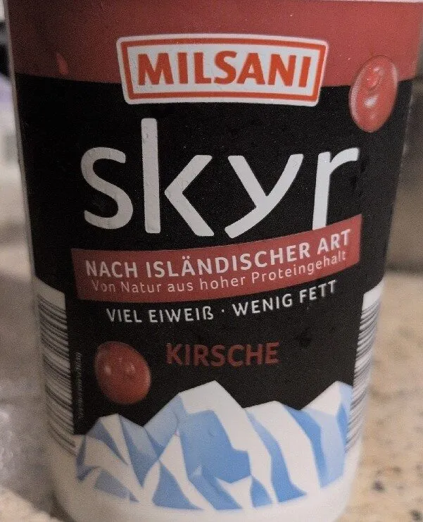 Skyr - Kirsche