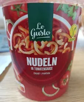 Nudeln in Tomatensoße