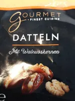 Datteln mit Walnusskern