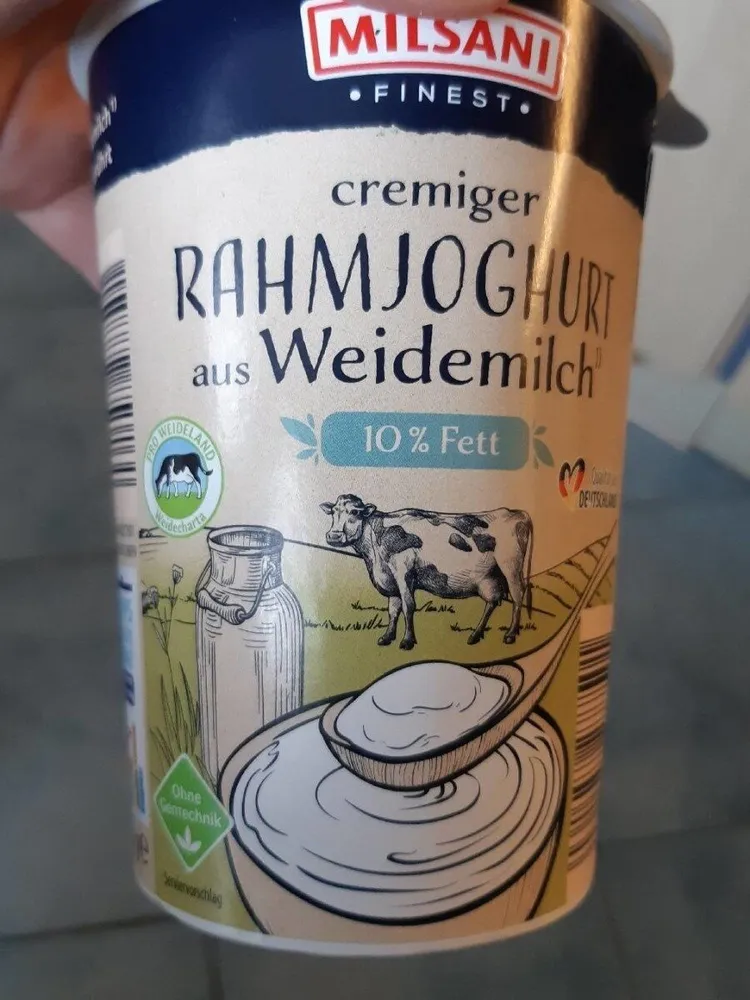 Rahmjoghurt aus Weidemilch