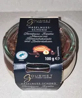 Haselnuss-Ricotta Mousse mit Bitterschokolade und Butterkeksen
