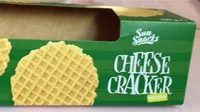 Cheese cracker