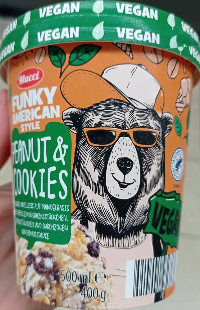 Funky American Ice Cream - Vegan Peanut & Cookies