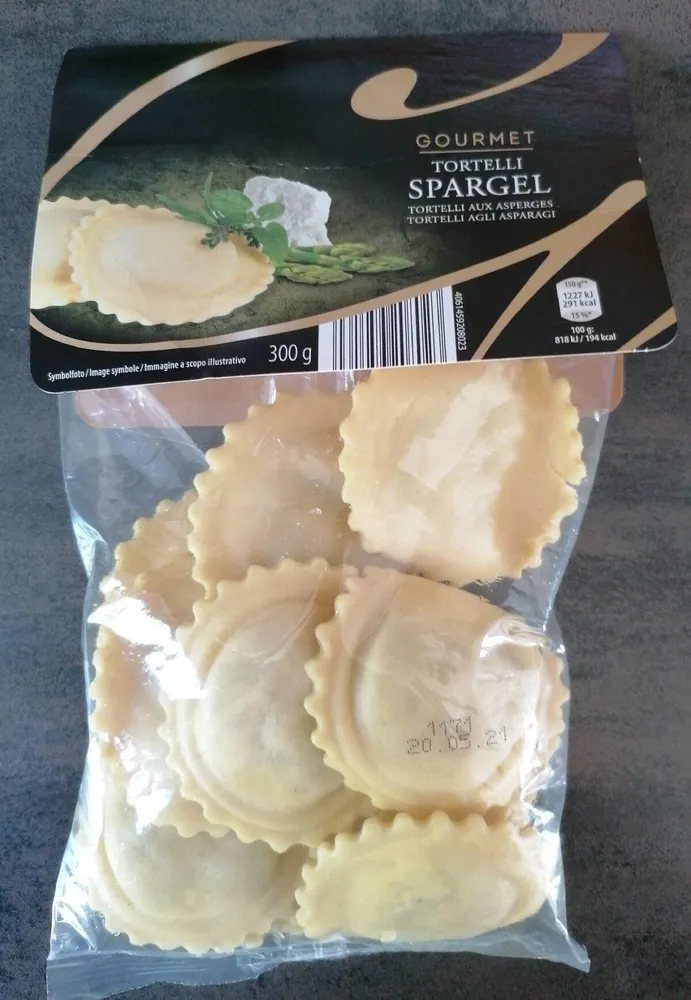 Tortelli agli asparagi