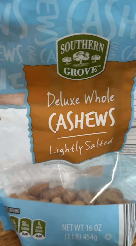 Deluxe Whole Cashews Lightly Salted