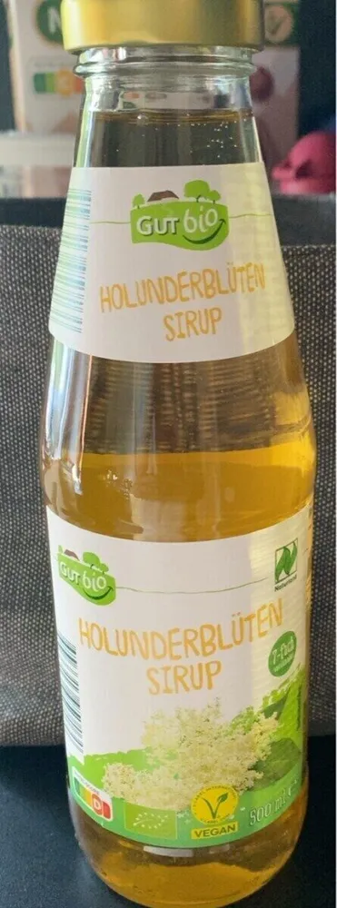 Holunderblütensirup