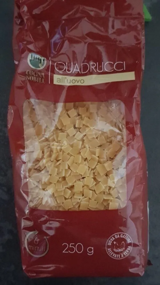 Quadrucci all'uovo