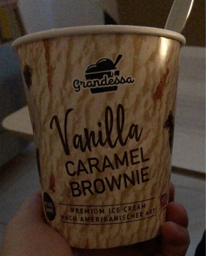 Vanilla caramel brownie