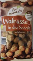 Walnüsse in der Schale