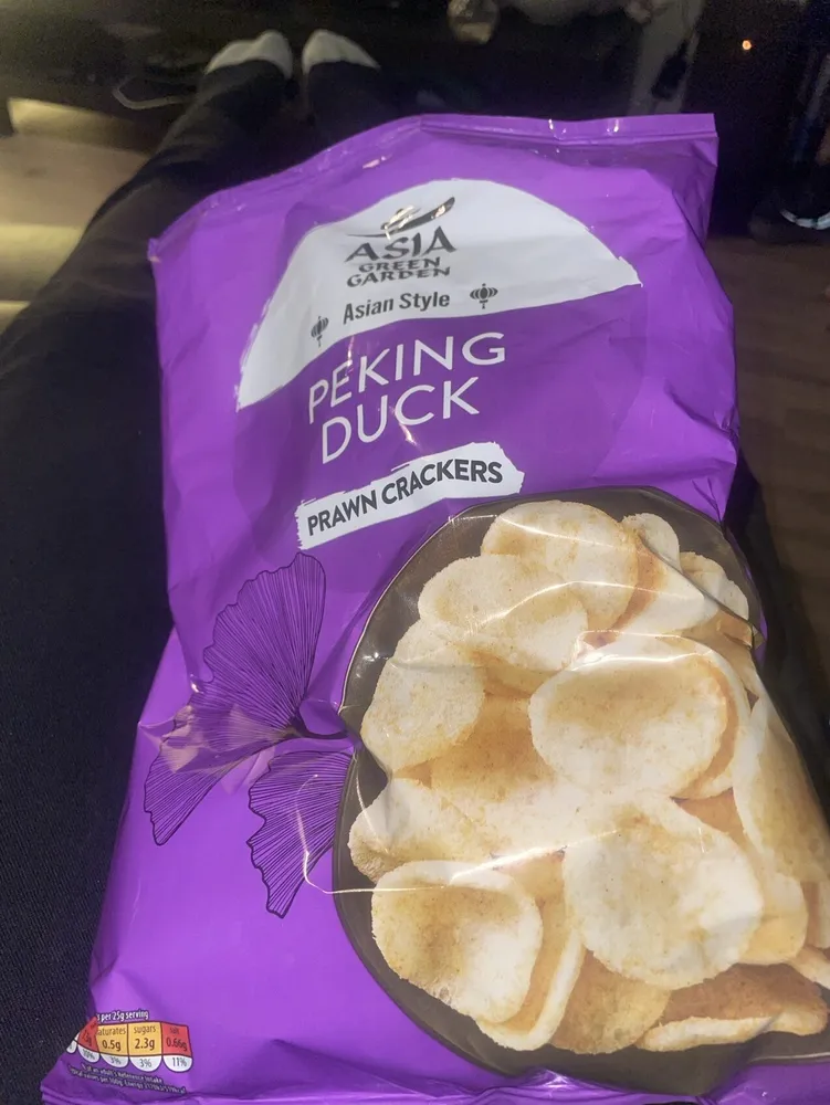 Slowing Duck Prawn Crackers