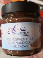 Crema spalmabile alle nocciole e cacao