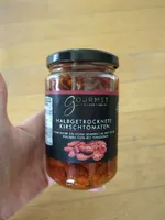 Halbgetrocknete Kirschtomaten in Öl