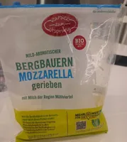 Bergbauern Mozzarella gerieben
