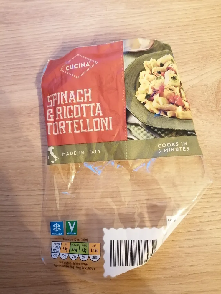 spinach & ricotta tortellini