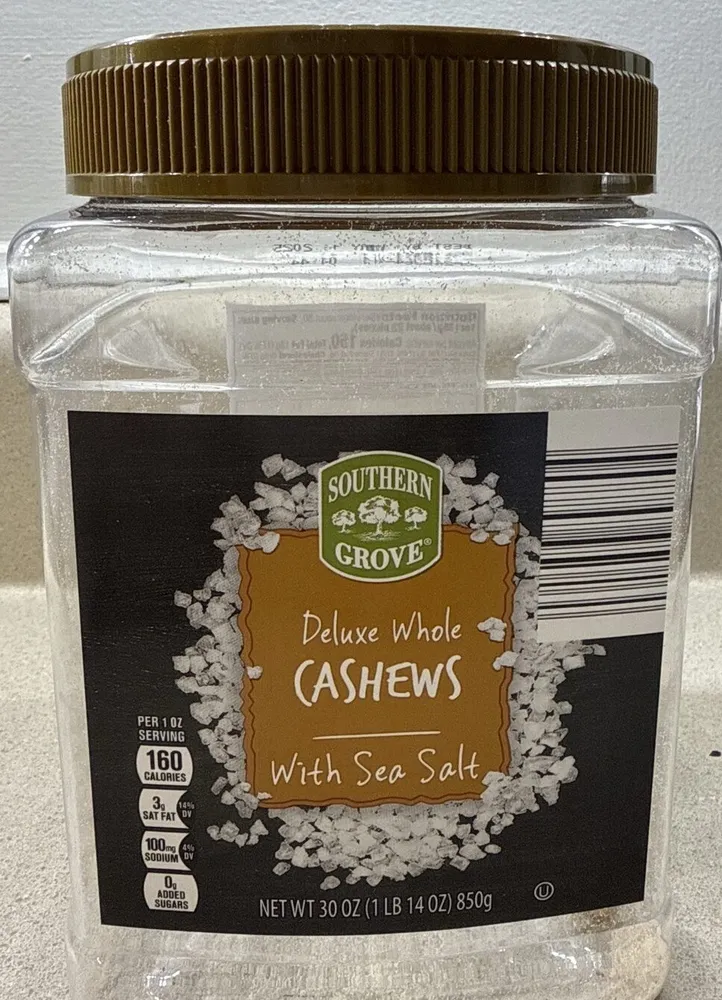 Deluxe whole cashews