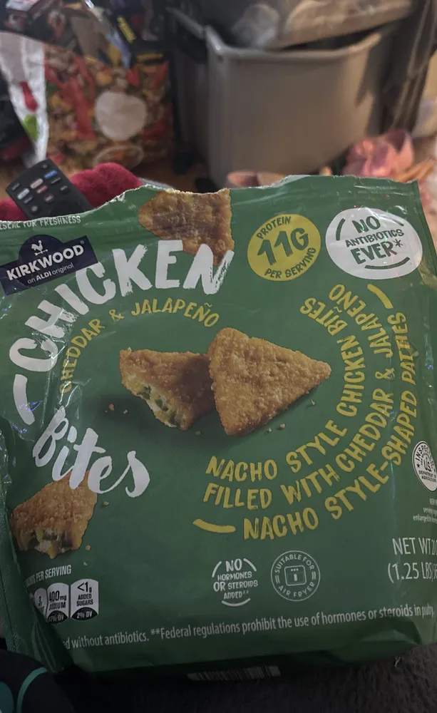 CHICKEN Bites Cheddar & Jalapeño Nacho Style Chicken Bites filled with Cheddar & Jalapeño Nacho Style-Shaped Patties