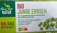 Junge Bio-Erbsen