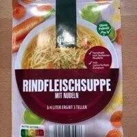 Rindfleischsuppe mit Nudeln