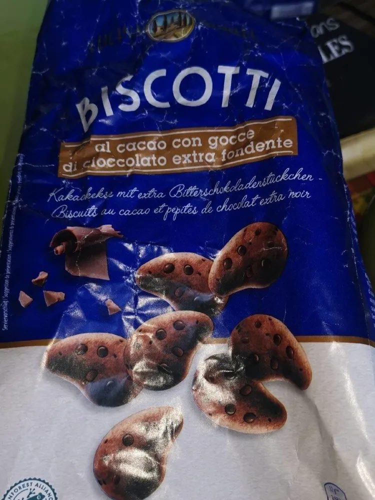 Biscotti al cacao con gocce
