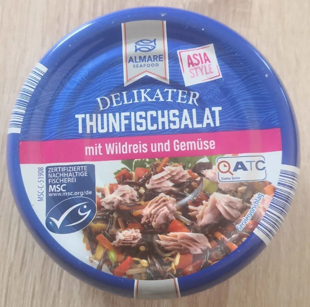 Tunfischsalat mit Wildreis und Gemüse