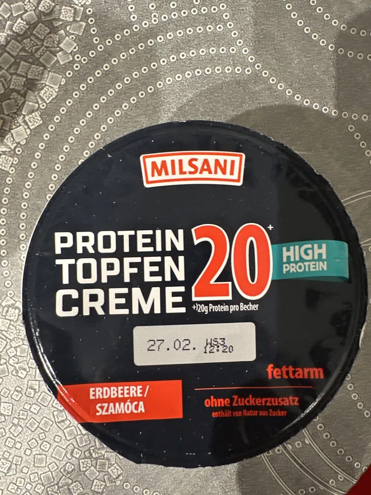 Protein topfencreme szamóva