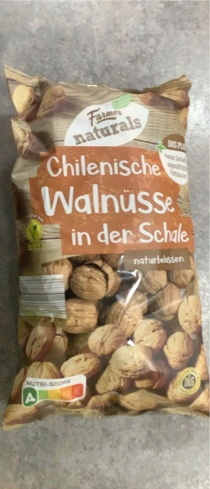 Chilenische Walnüsse in der Schale