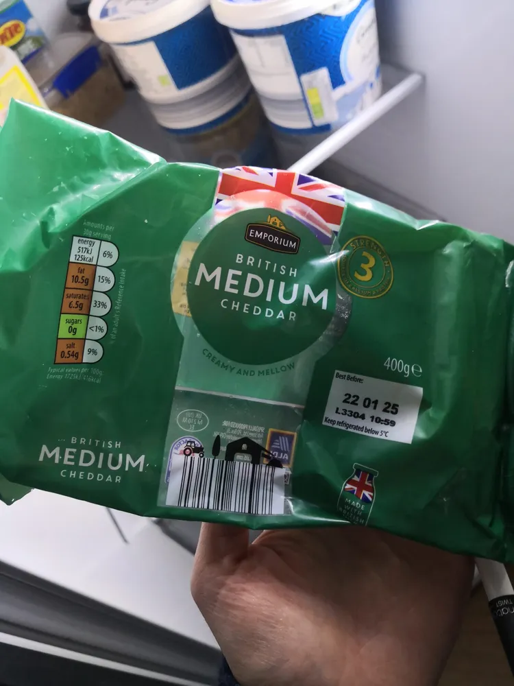 British Medium Cheddar