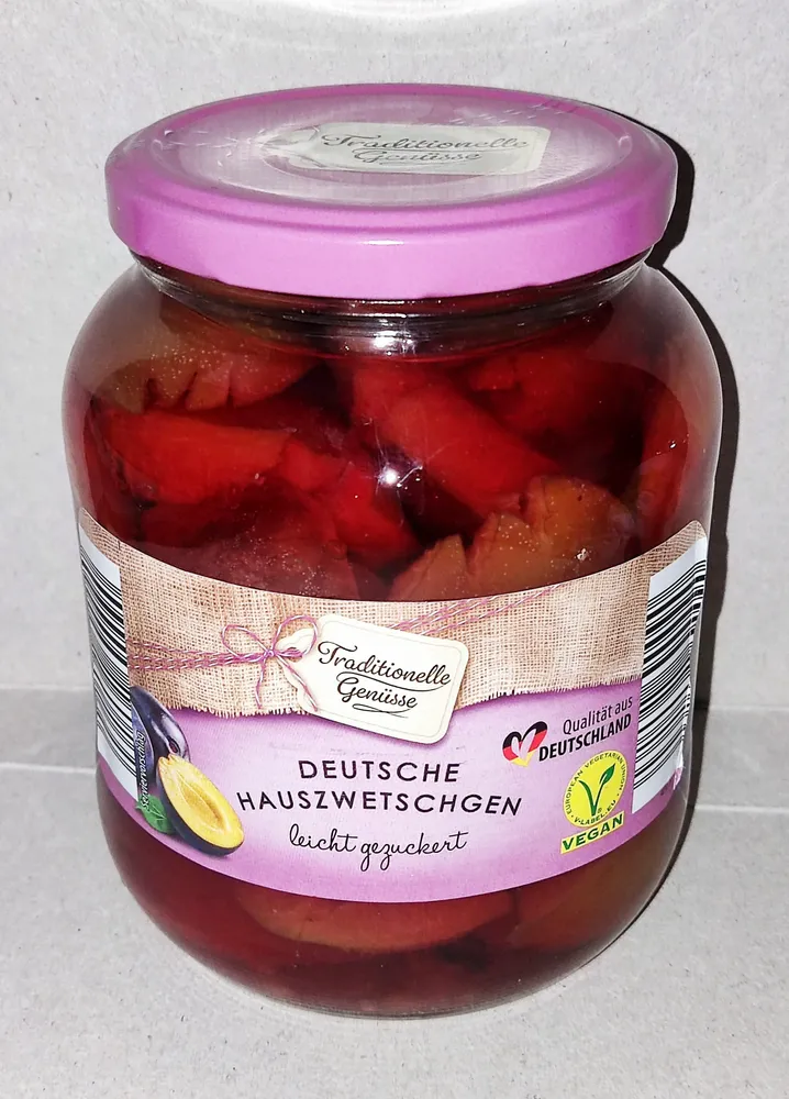 Deutsche Hauszwetschgen, leicht gezuckert