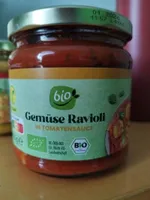Bio-Gemüseravioli in Tomatensauce