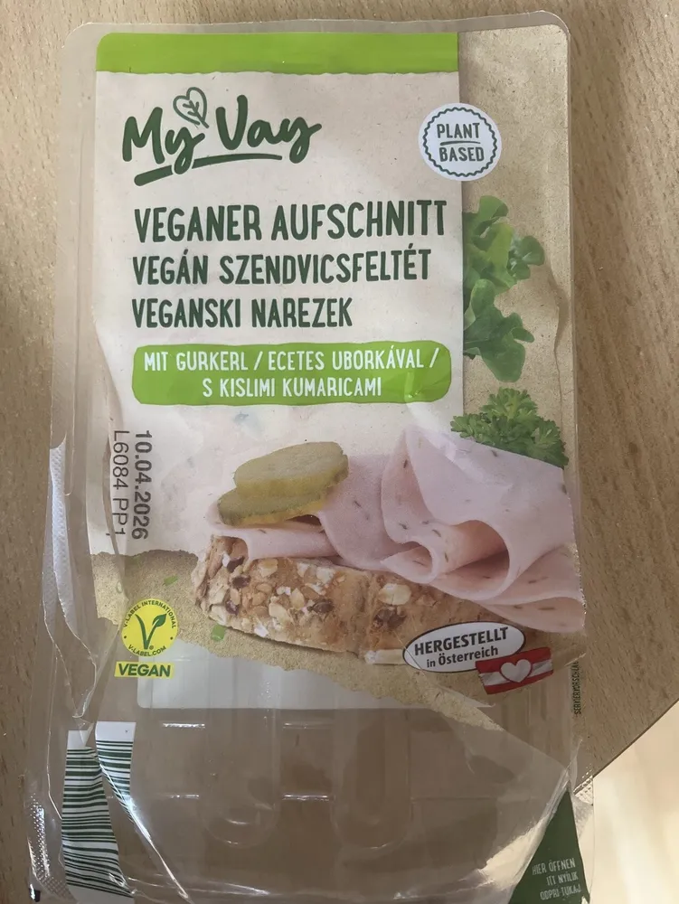 Veganer Aufschnitt mit Gurkerl