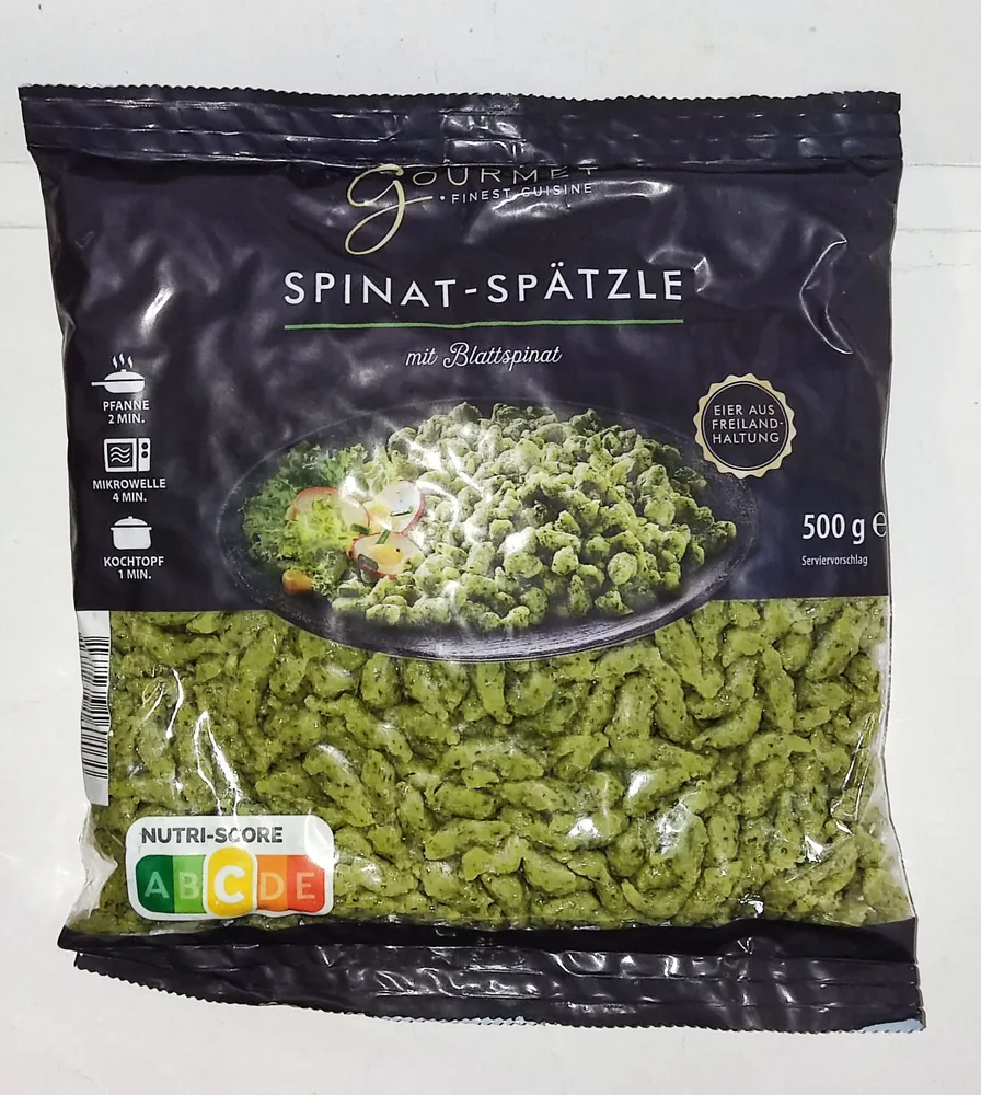 Spinat-Spätzle mit Blattspinat