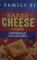 Cheddar Jalapeño Baked Cheese Crackers