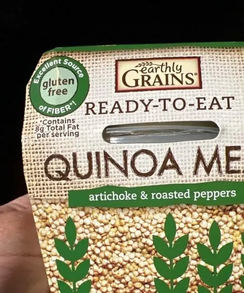 Ready to eat quinoa meal- artichoke and roasted peppers