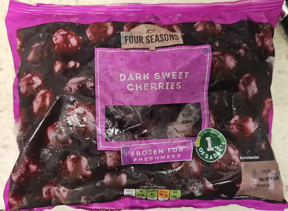 DARK SWEET CHERRIES