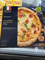 stonebaked margarita pizza