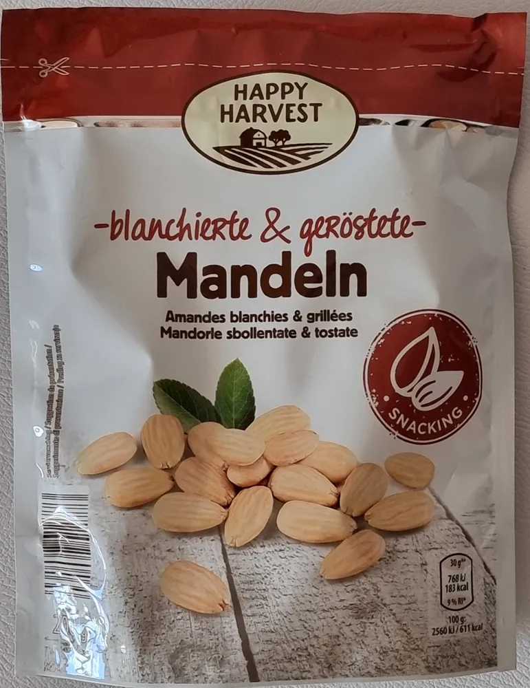 Mandeln blanchiert und geröstet