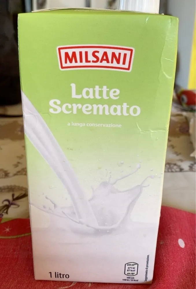 Latte scremato