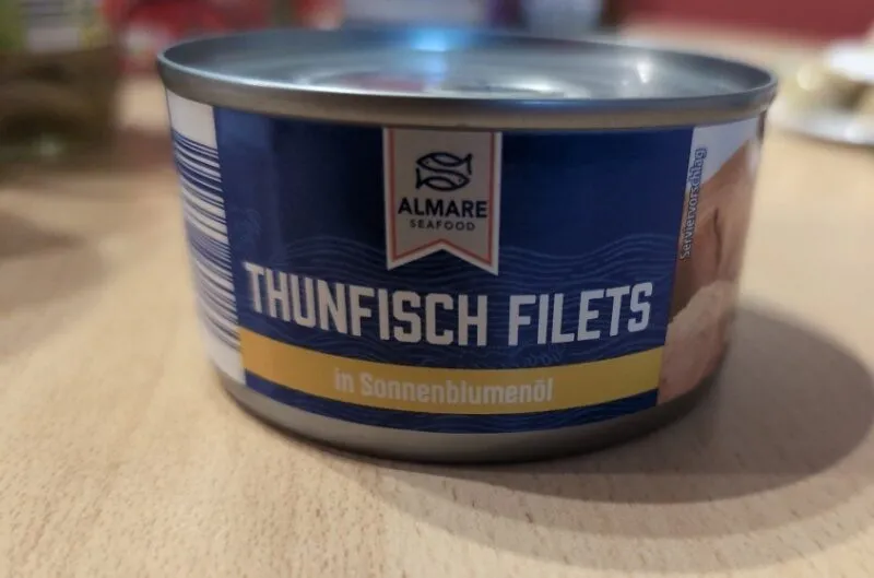 Thunfischfilets in Sonnenblumenöl