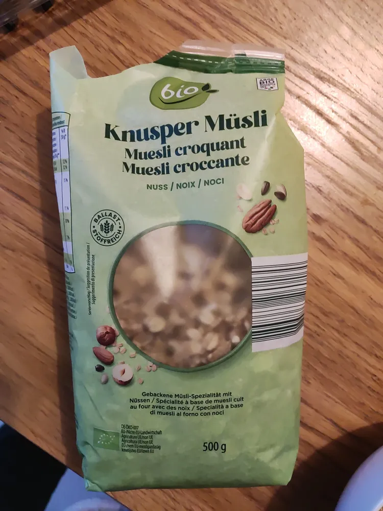 Knusper Müsli / Muesli croquant / Muesli croccante