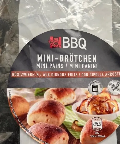 Mini-Brötchen Röstzwiebeln