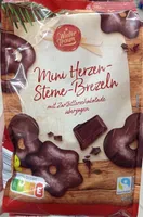 Mini Herzen-Sterne-Brezeln mit Zartbitterschokolade überzogem