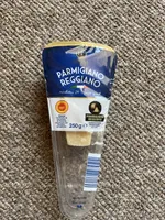 A/Parmesan am Stück
