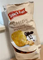 Chips cheese and pepper