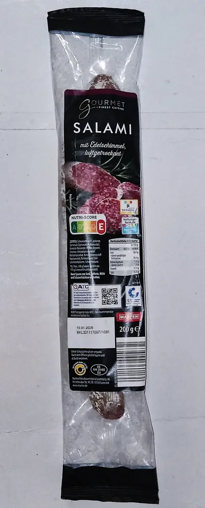 Salami mit Edelschimmel, luftgetrocknet