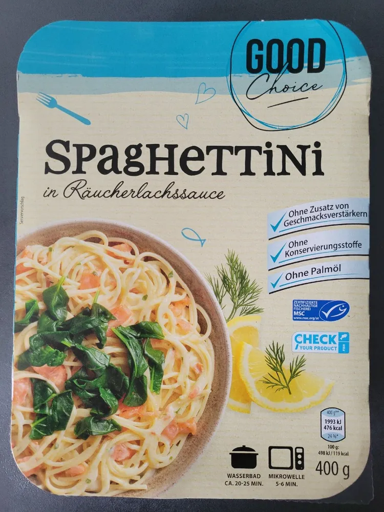 Spaghettiini in Räucherlachssoße