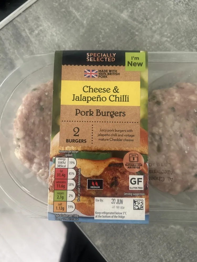 Cheese & Jalapeño Chili Pork Burgers